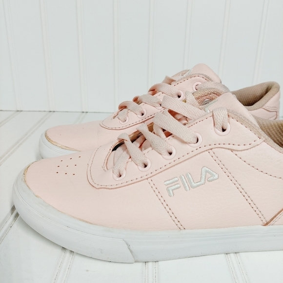 Fila Pink Lace Up Girls Sneakers F320 - Picture 2 of 12